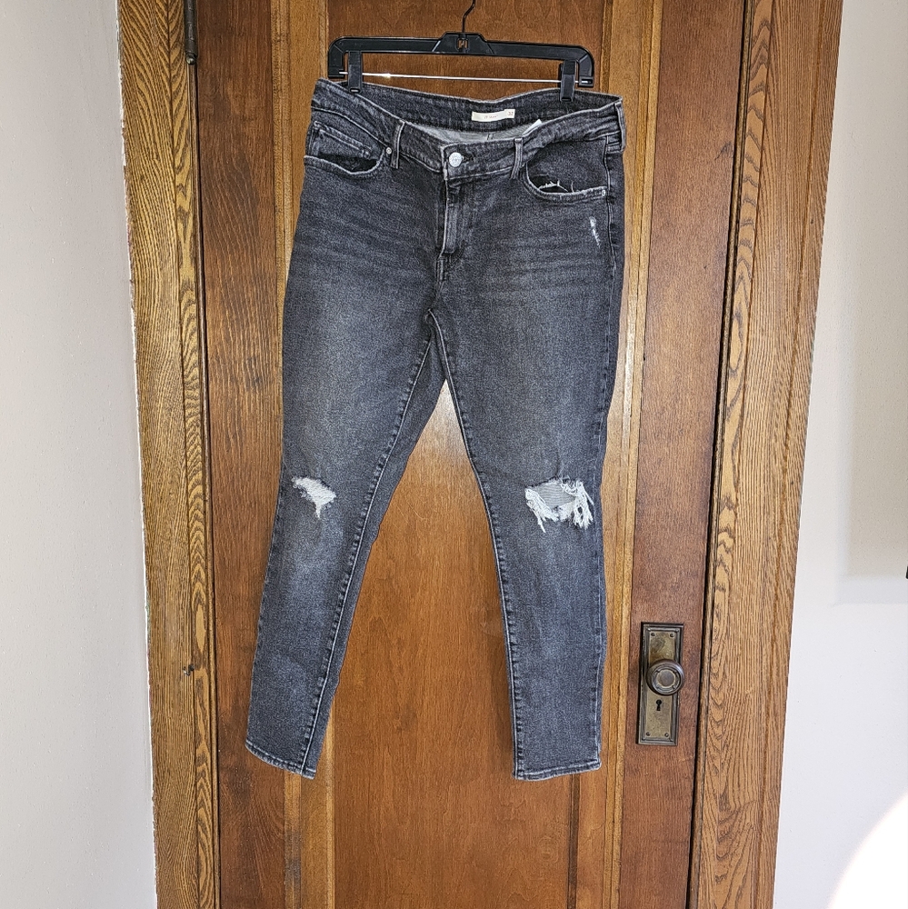 Levi's 711 black skinny jeans
